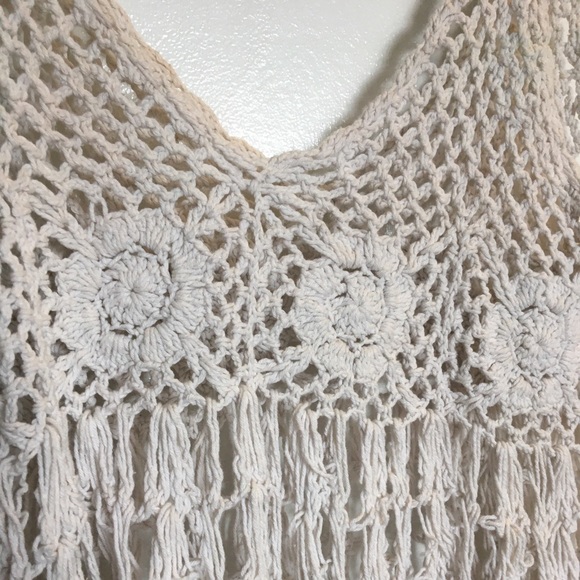 Crochet beach cover up - Picture 4 of 5